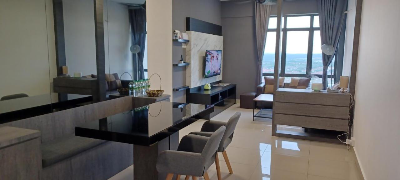 Modern Lifestyle Arc Austin Hills Apartman Johor Bahru Kültér fotó