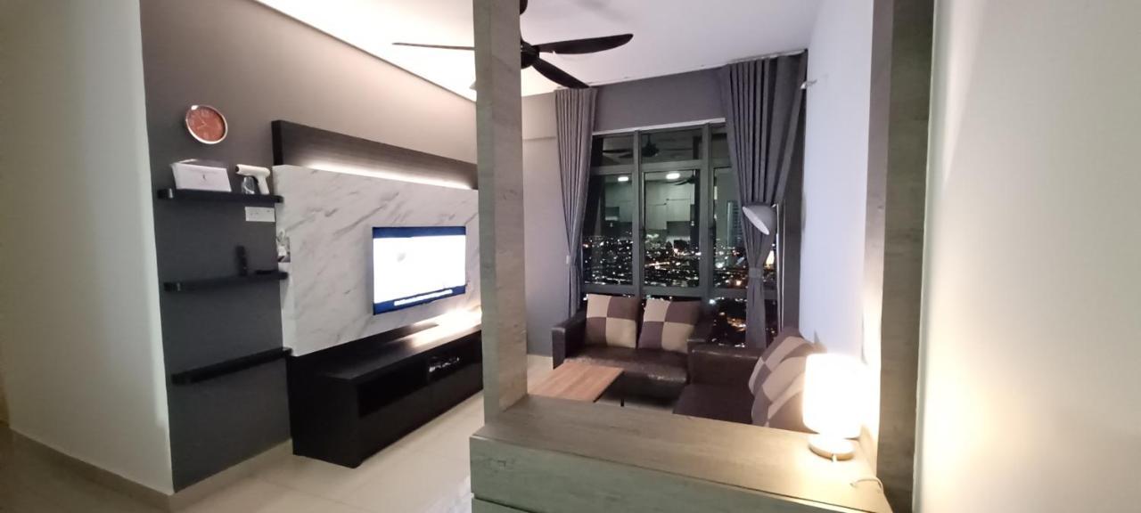 Modern Lifestyle Arc Austin Hills Apartman Johor Bahru Kültér fotó